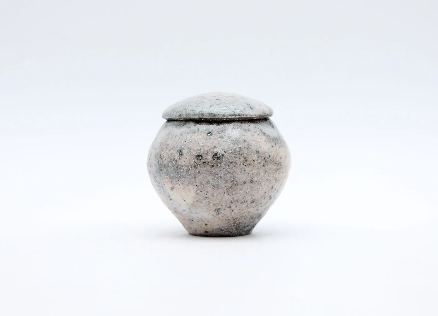 【TORU HATTA / 八田 亨】塩壺(S)