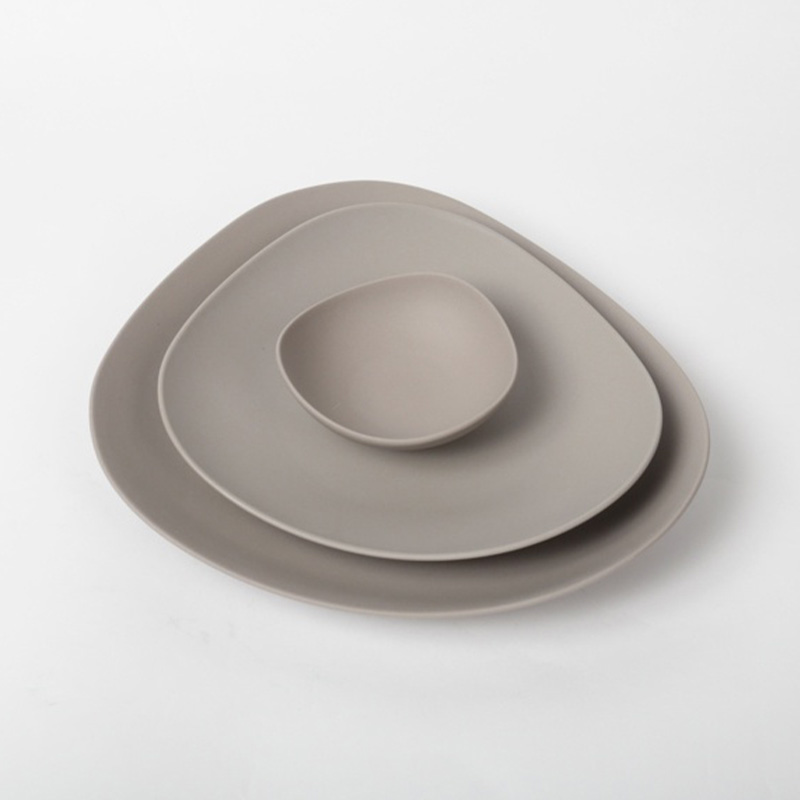 yumiko iihoshi porcelain